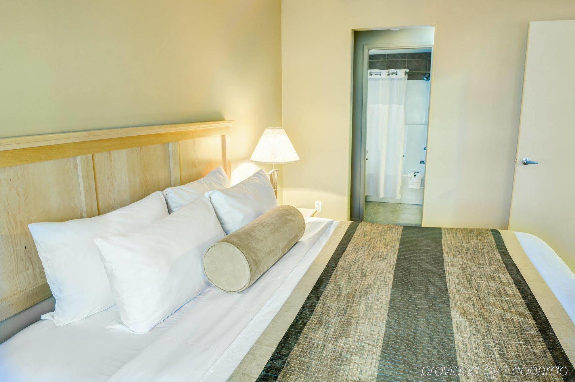 פורט מקמארי Clearwater Hotel Ltd מראה חיצוני תמונה